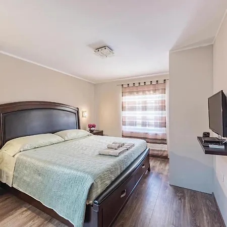 Holiday home Amazing In With Wifi *