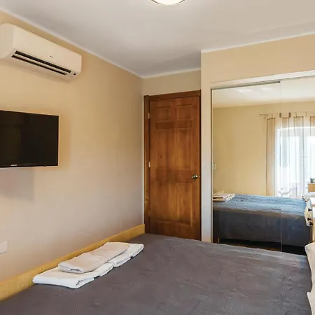 Holiday home Amazing In With Wifi *